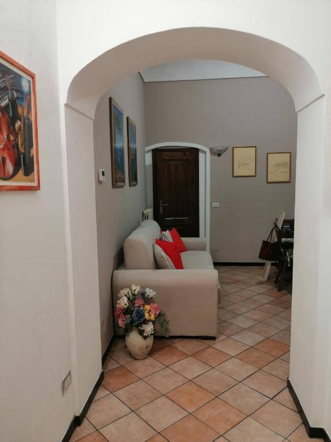 Casa Nives Διαμέρισμα Imperia Εξωτερικό φωτογραφία