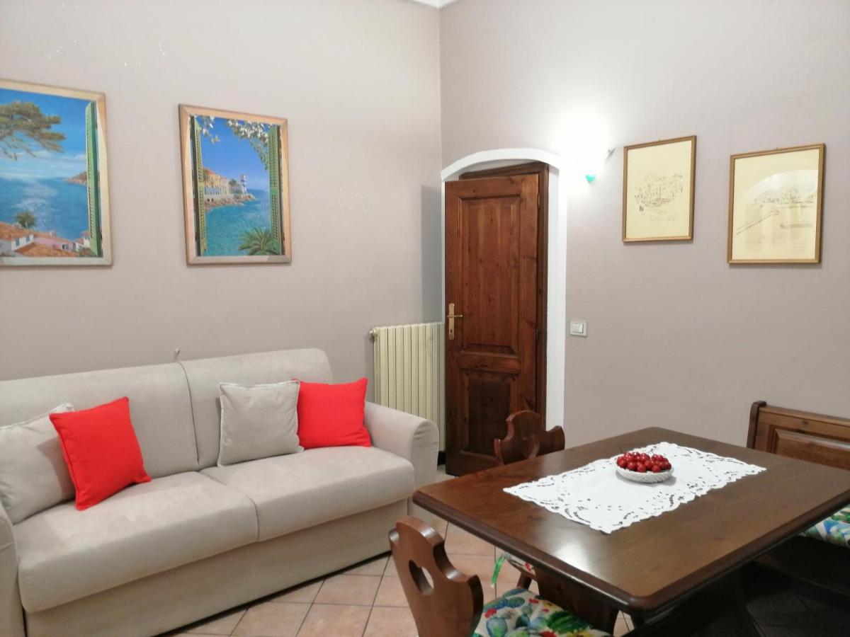 Casa Nives Διαμέρισμα Imperia Εξωτερικό φωτογραφία
